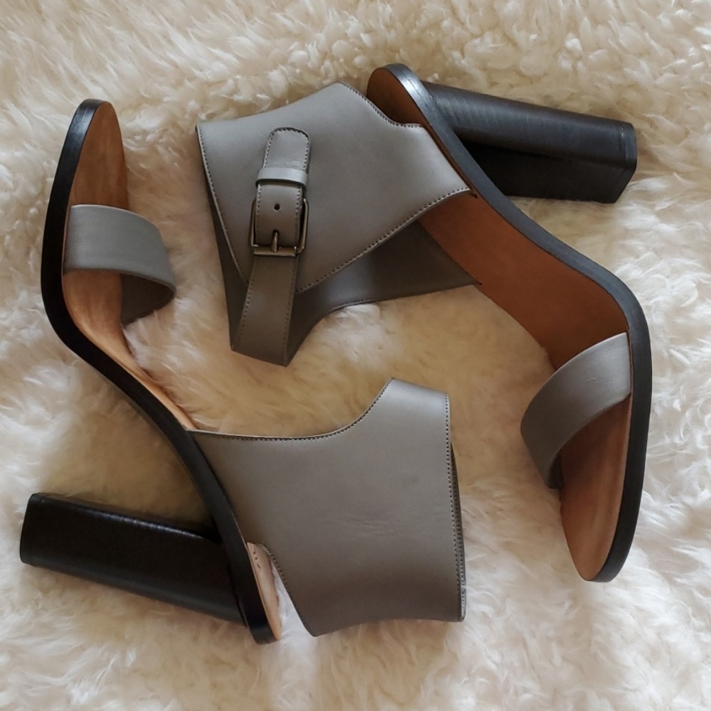 VINCE ] Gray Leather Ankle-Cuff Nicole Heels - Picture 7 of 7